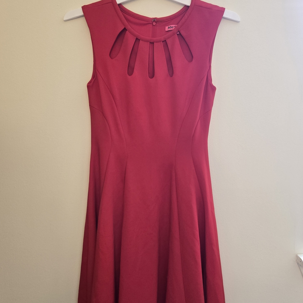 Betsey Johnson Crimson Sleeveless Cutout Midi Dress